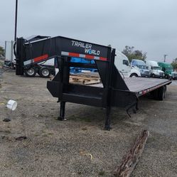 Gooseneck 40’ Trailer