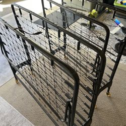 Folding Metal Bed Frame / Rollaway Bed Frame 