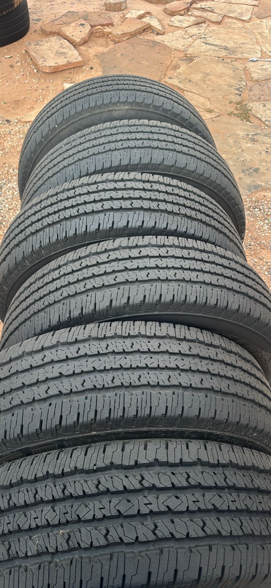 245 75 17 Fareston 6 Tires