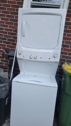 GE stackable washer and dryer