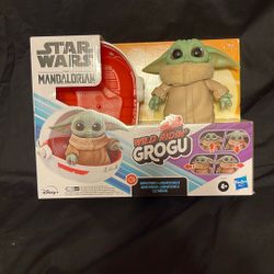 Star Wars, The Mandalorian Wild Riding Grogu