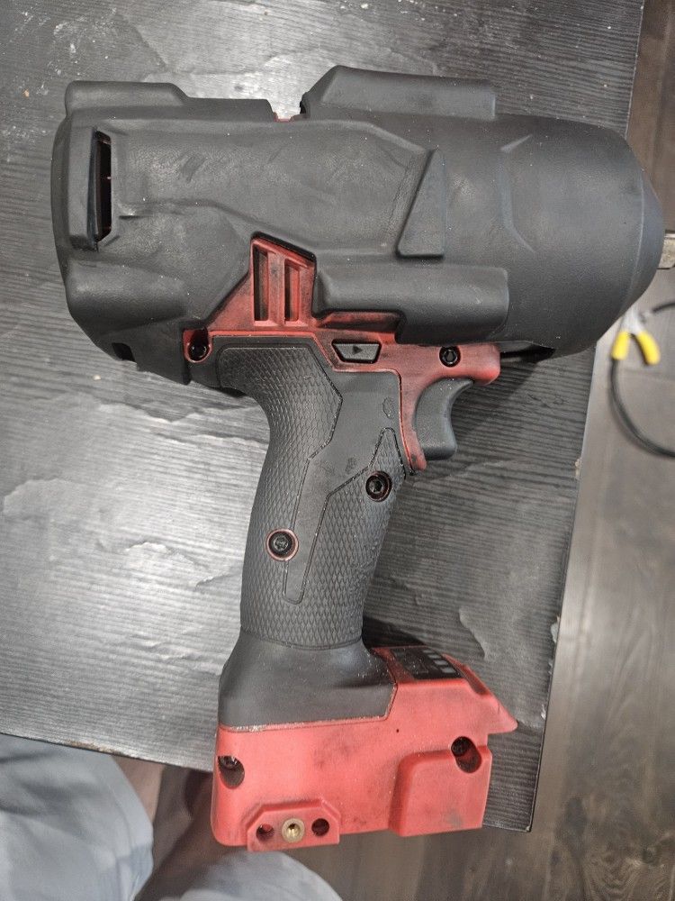 Milwaukee M18 Impact Wrench