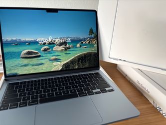 New Apple MacBook Air m5 16GB RAM 1TB AppleCare plus 2028!