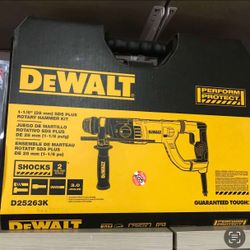 Dewalt New 1 1/8" Rotary Hammer 
