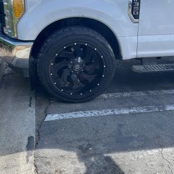 Vendo rines 22 para ford 250