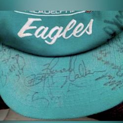 Philadelphia Eagles 90s Autographed Snapback Hat