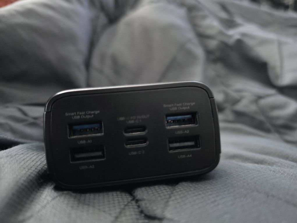 2 Energizer 30,000 MAH Battery Packs