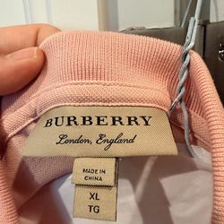 Burberry t shirt