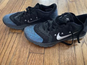 $25 Nike girls size 6.5