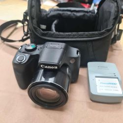 Canon PowerShot SX530 HS 16.0 MP CMOS Digital Camera with 50x Optical is Zoom (24-1200mm), Built-in WiFi, 3-Inch LCD and 1080P Full HD Video (Black)