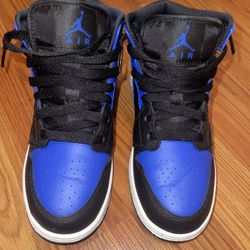 Jordan 1 Mid Hyper Royal