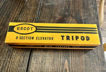 Vintage, Escot Tripod In Box & Leather Csse
