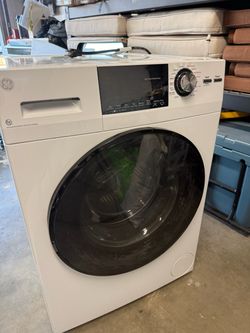 GE Steam Washer/Dryer Combo Front Load
