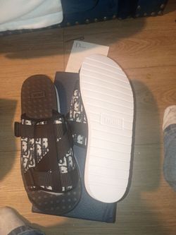 Dior alpha slide s11