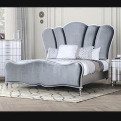 Brand New Elegant 4pc Silver Queen Size Bed Frame 