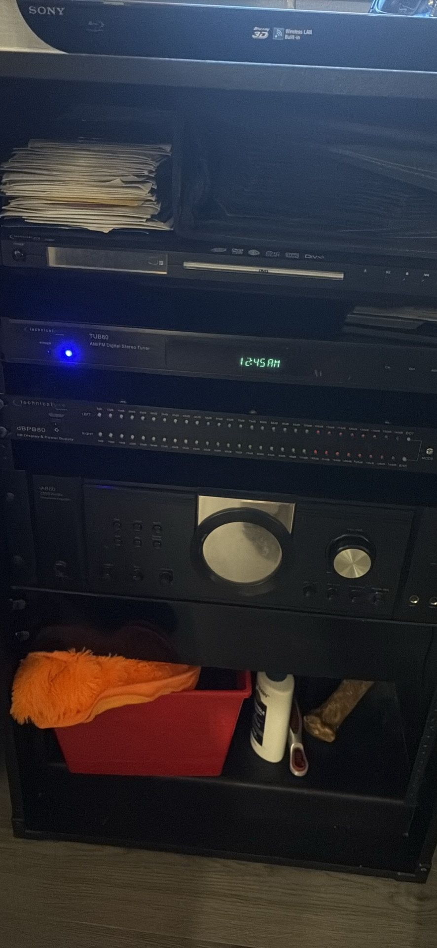 Pro Studio Black And Gray