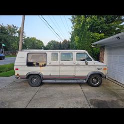 1991 chevy G30 Crestline Edition 