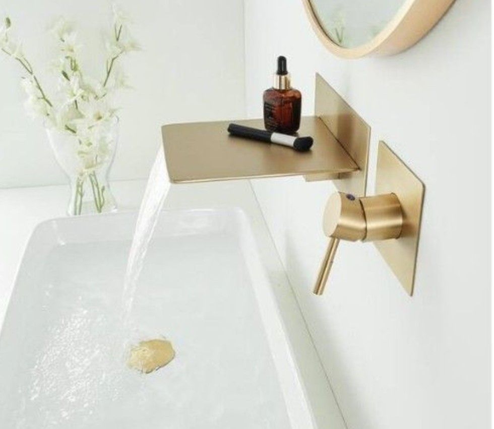 Luxury Sturdy Wall Mount Waterfall Faucet/Spout In Brushed Gold