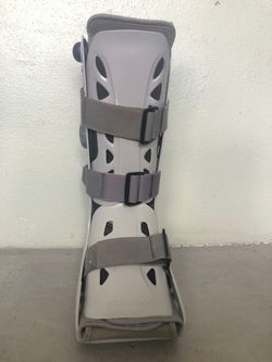 Aircast Walking Boot Size XL