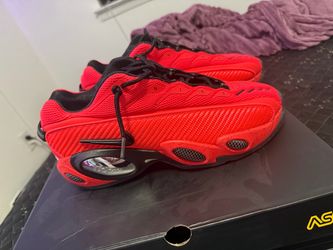 Nike Nocta