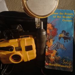 Sealìfe Underwater Camera And Flash Gear With Case 