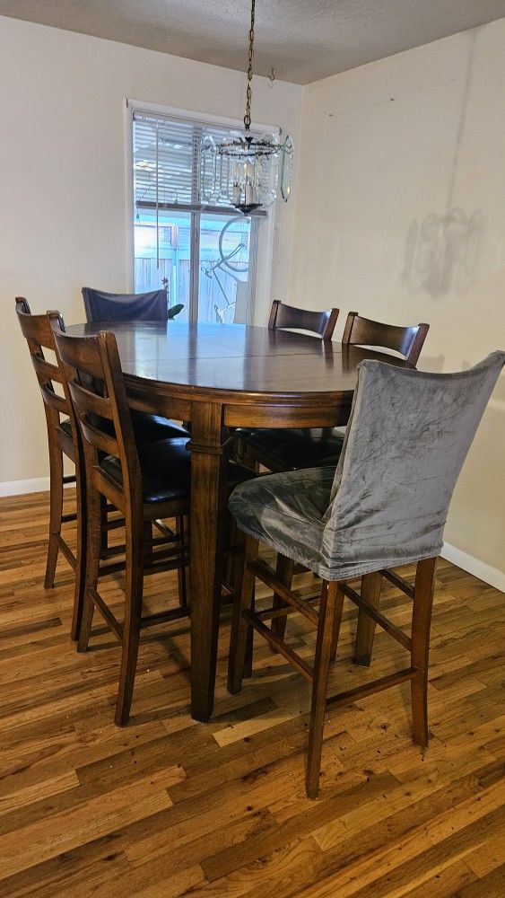 Tall Table & Chairs Set