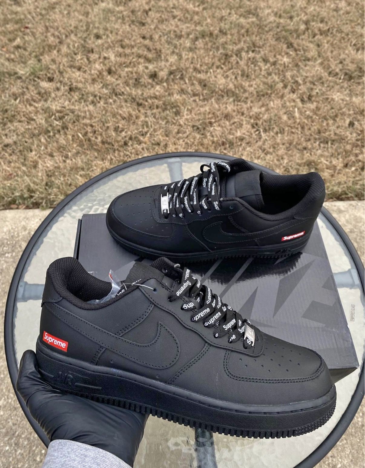 Black supreme AIRFORCE 1