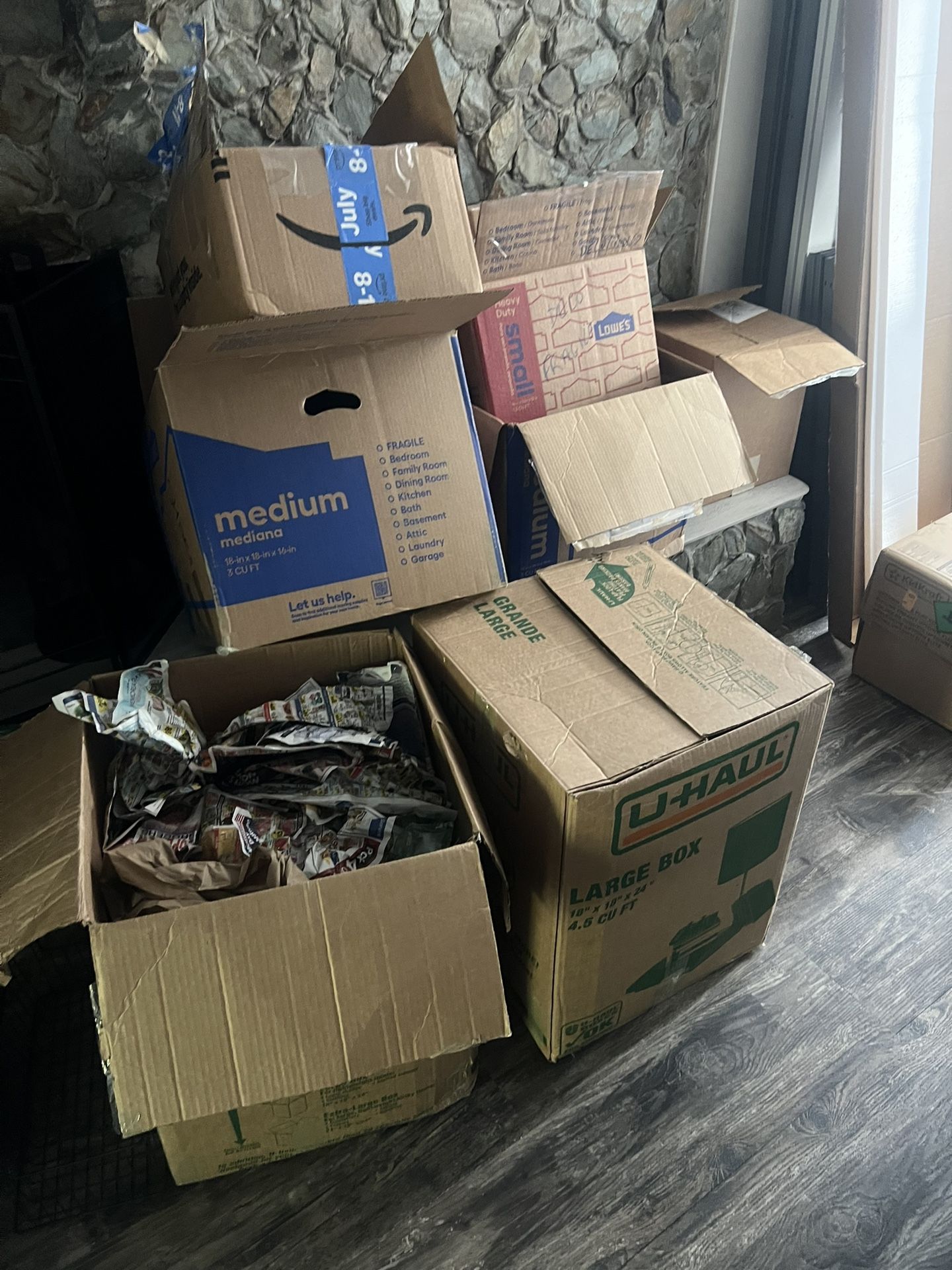 Moving Boxes And Wraps