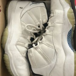 Preowned Nike Air Jordans Retro Legend Blue 2014 Size 10 Mens