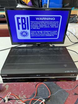 Toshiba DVR620 DVD Video Cassette Recorder Combo HDMI