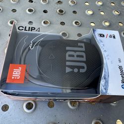 JBL Clip 4 Bluetooth Speaker 