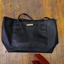 Liz Claborne Leather Purse 
