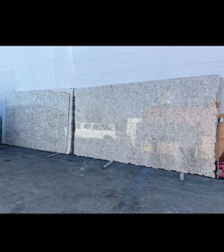 GRANITE SLABS 