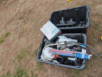 Assorted Plumbing Parts