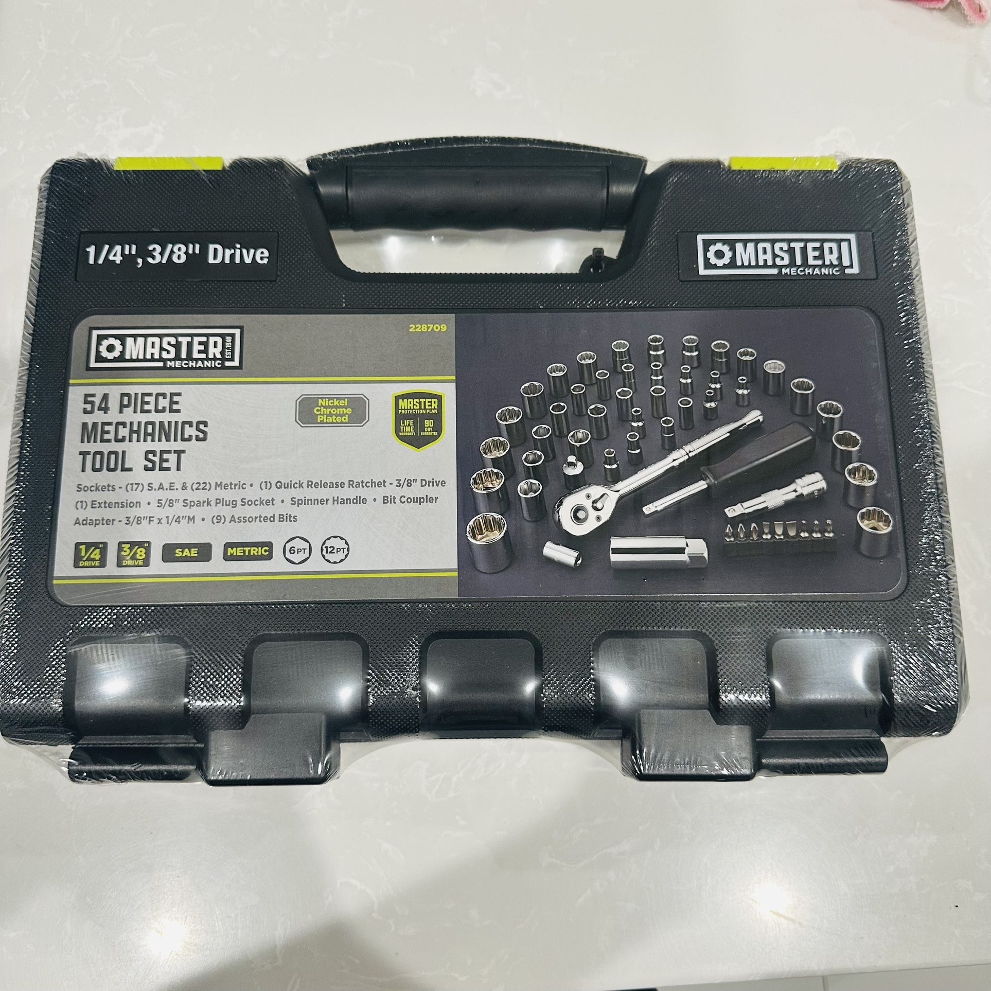 Master Mechanic 1/4 x 3/8" Drive 54 Piece Mechanic's Tool Accessory Socket Set