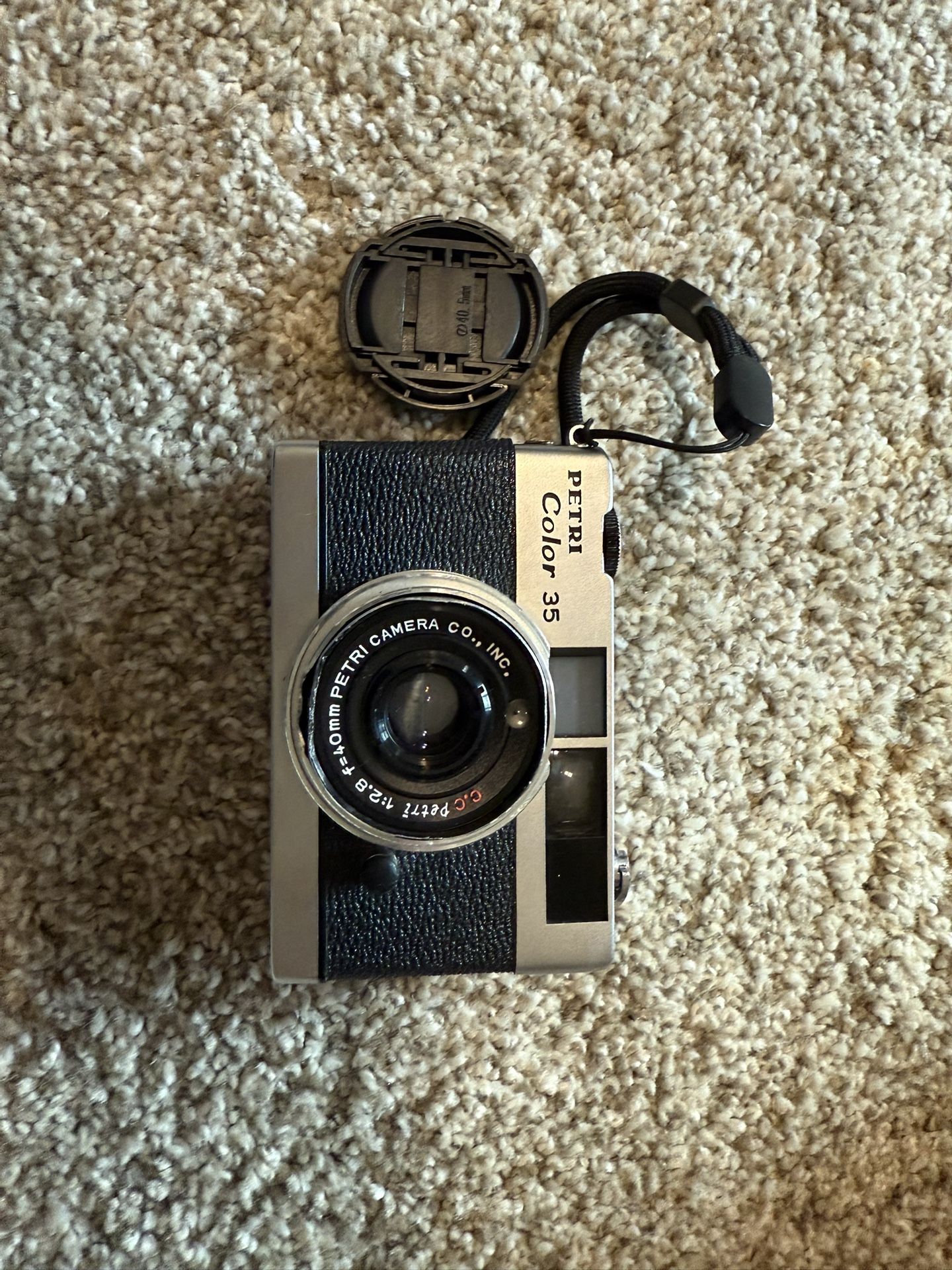Petri Color 35 Compact Film Camera