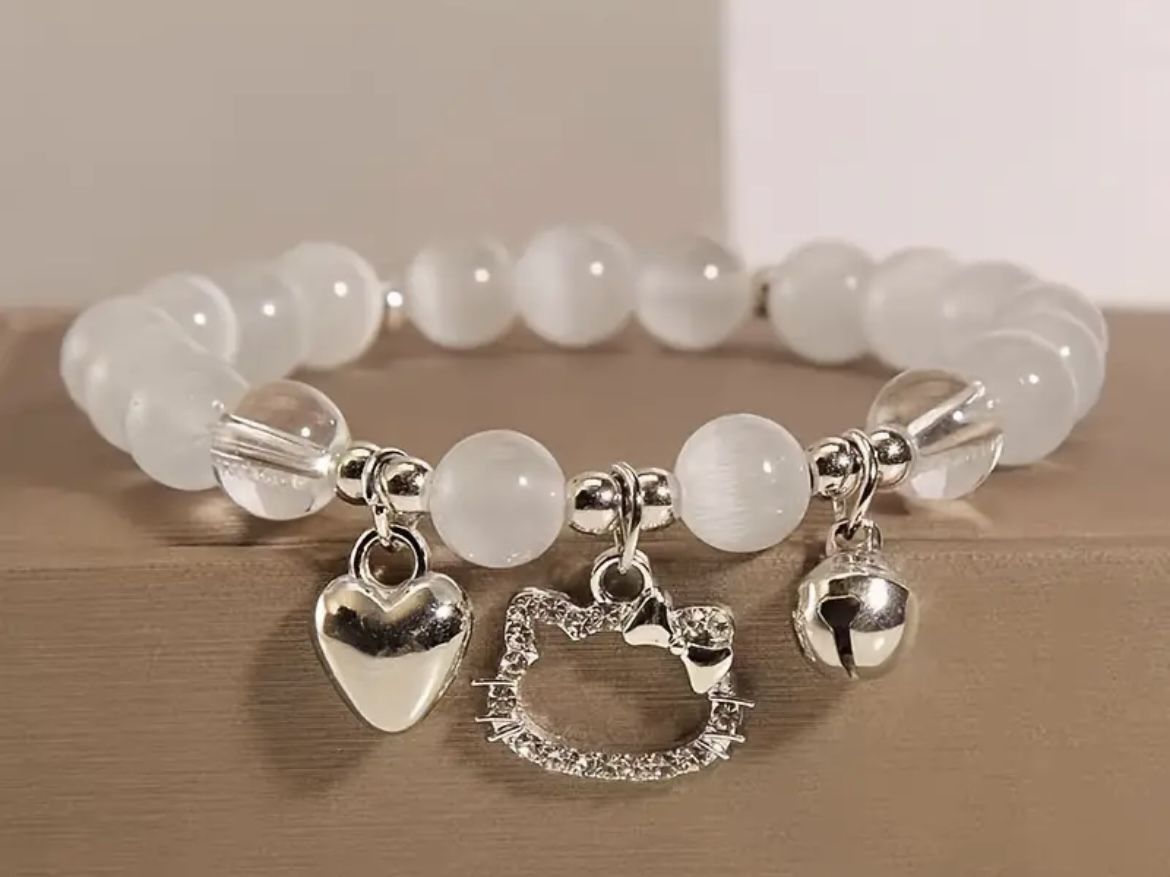 Hk natural Cat Eye Moonstone Bracelet