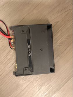 Kenwood amp like new condition