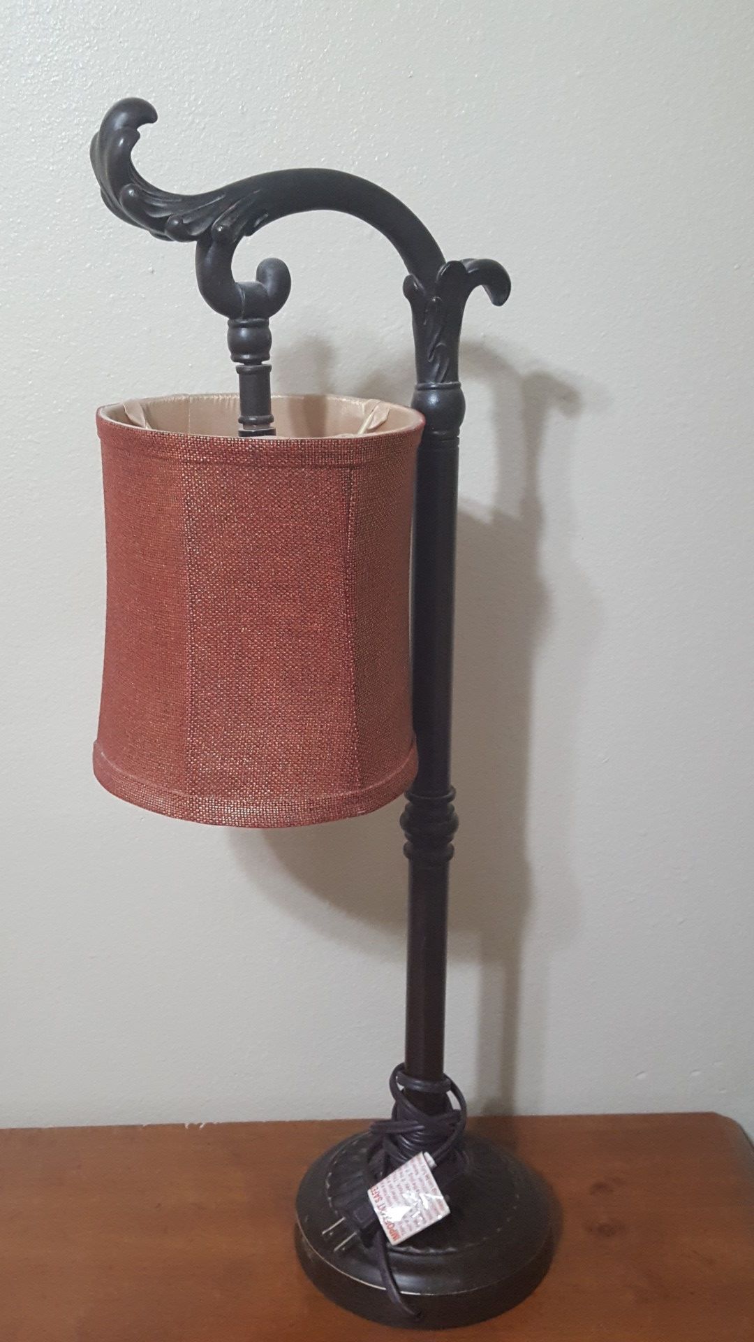 Table lamp