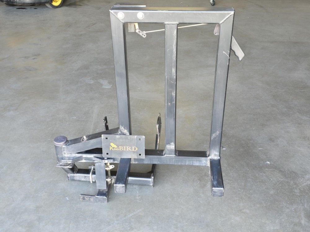 KingBird Swing-Away Spare Tire Carrier – Heavy-Duty Hitch Mount – $300