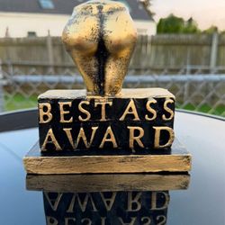 The Greatest Rear Award Statue