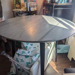 Drop Leaf Table, Good Condition