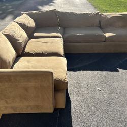 Light Brown Sectional Couch Set 