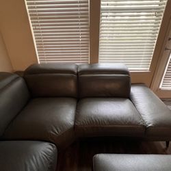 Leather Sectional Couch With Ottoman 