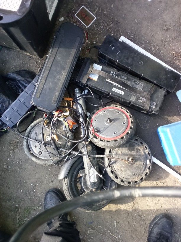 Electric Scooter Motor N Battery 