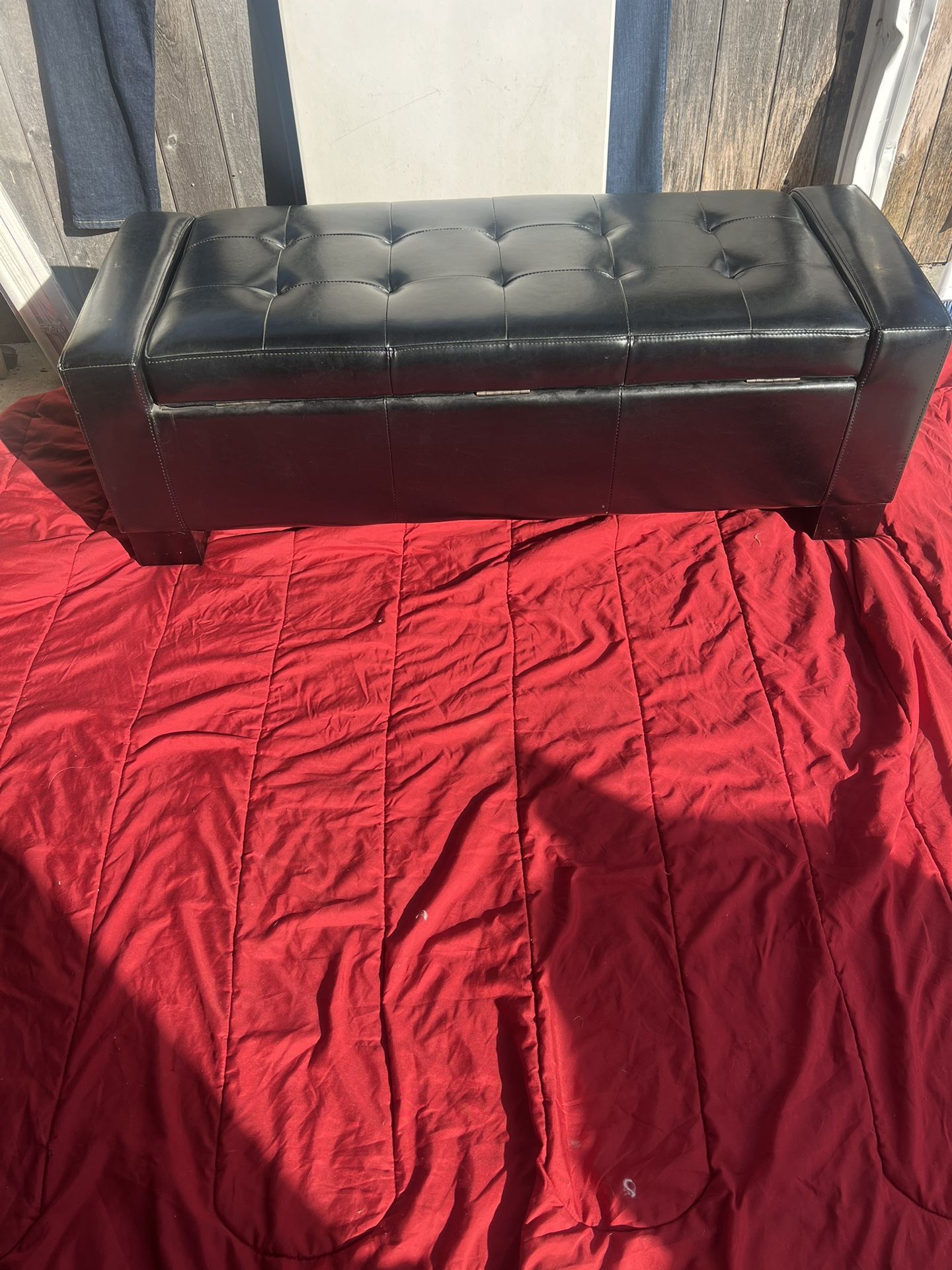 Beautiful Tufted Ottoman