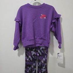 Toddler Girls Nike 2 piece outfit