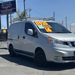 2016 Nissan Nv200