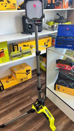 Ryobi light 18 v