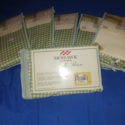 Brand New Still In The Package Martha StewarSUMMER GARDEN COLLECTION ONE VALANCE 6 PACKAGES SO TOTAL 6 VALANCES t 